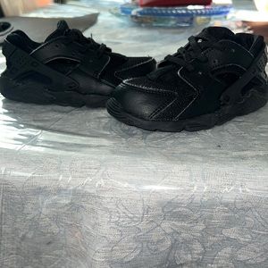 Nike toddler huarache sneakers